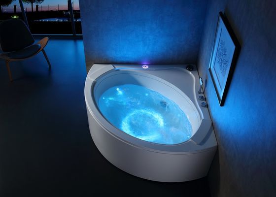 Outdoor Spa With 1550mm Circle Waterfall Massage