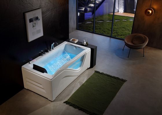 Spa With Waterfall For Single