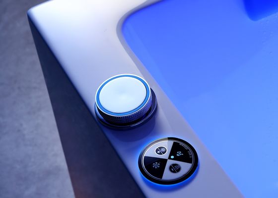 Hottub With Double Waterfall Massage Bathtub